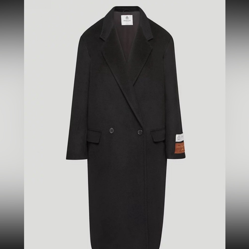 NEW! Aritzia Wool Coat in Black Size XS